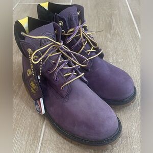 Timberland Lakers Purple and Black High-Top Boots